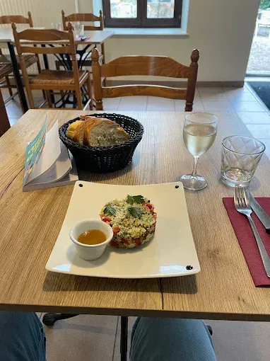restaurant traditionnel à Mhère